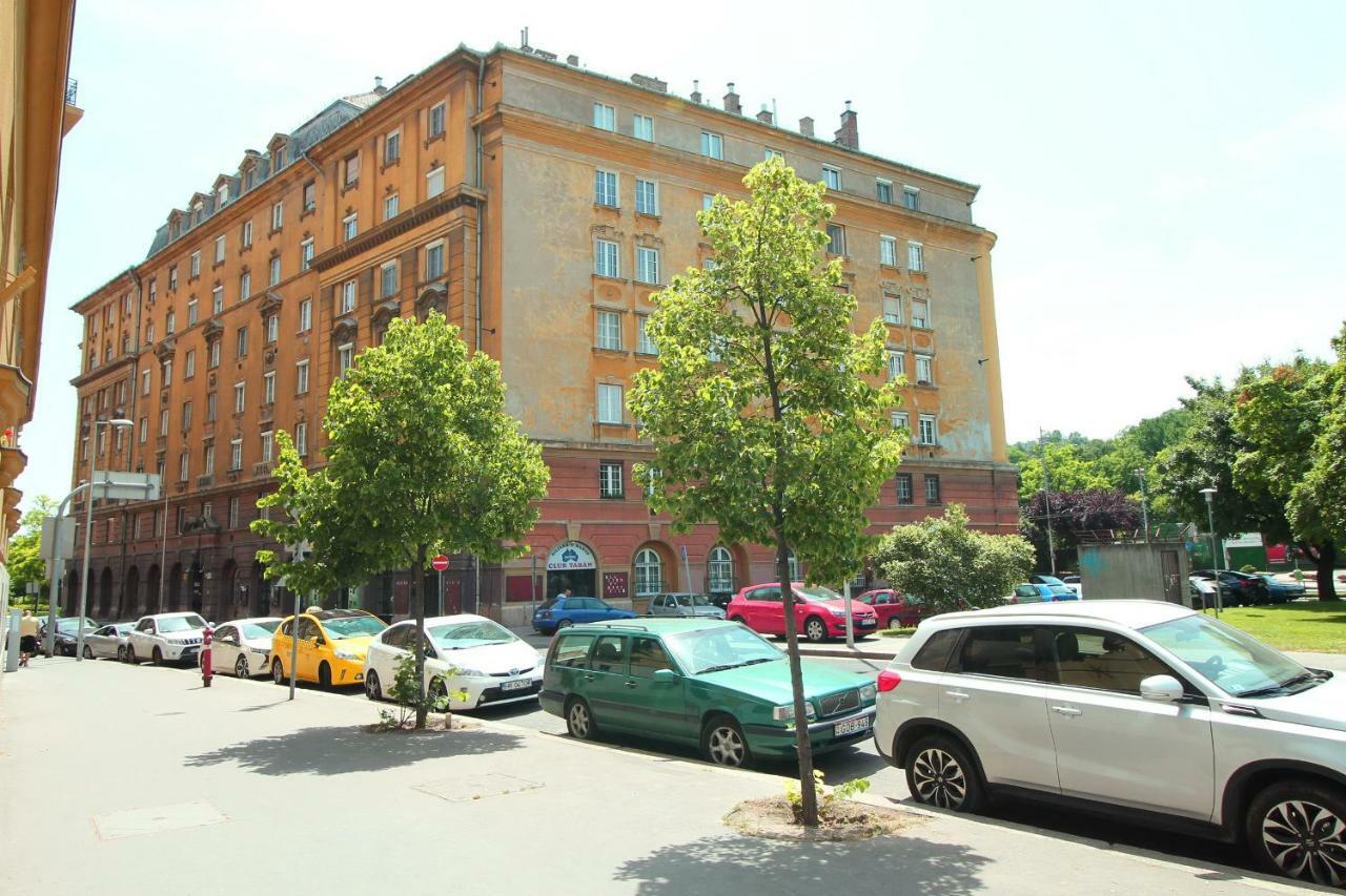 Castle Court Apartment Budapest Eksteriør billede